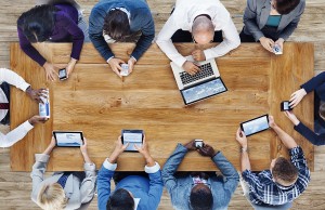 La publicidad digital es económica y accesible.