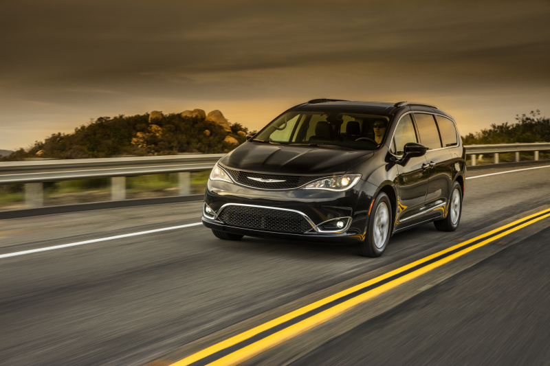 Chrysler Pacifica Vs Honda Odyssey Sizing Up The CompetitionFCA Work 