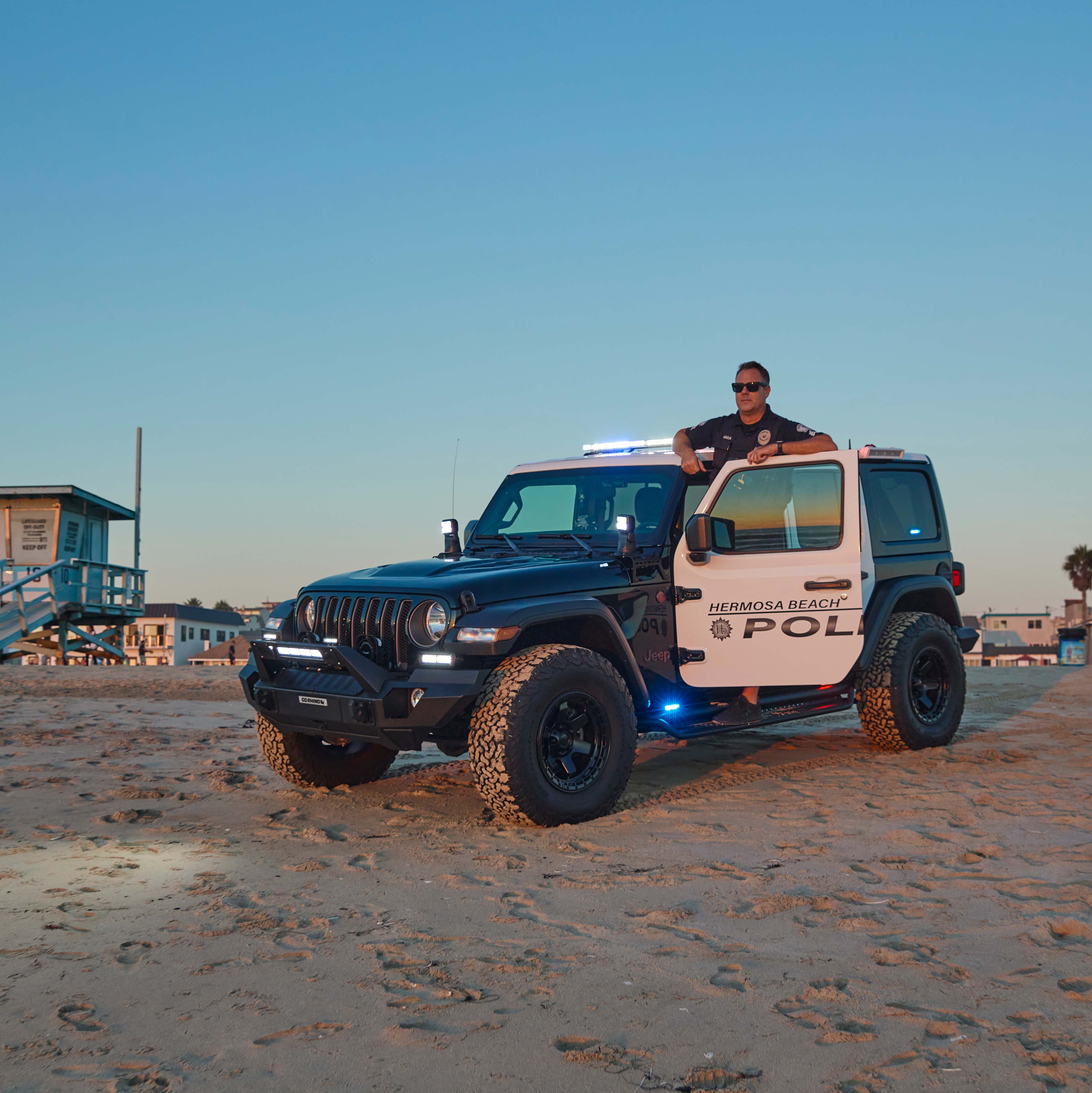 FCA Work Vehicles Blog | Jeep Wrangler Rubicon | Hermosa Beach Police  Department Gets Job DoneFCA Work Vehicles Blog